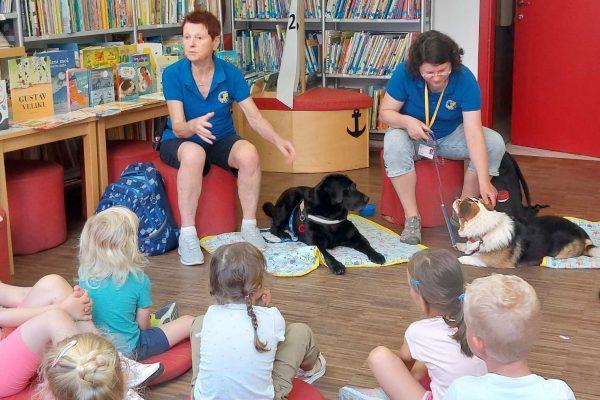 Ora della fiaba con Zampette preziose