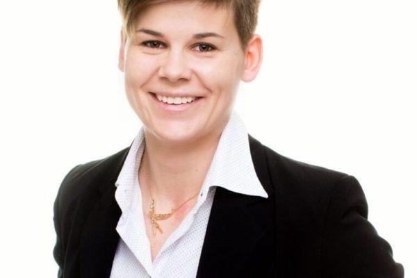 Odkrivanje orodij za premagovanje izgorelosti: Kako ohraniti življenjsko energijo in živeti sebe, Romana Čolić